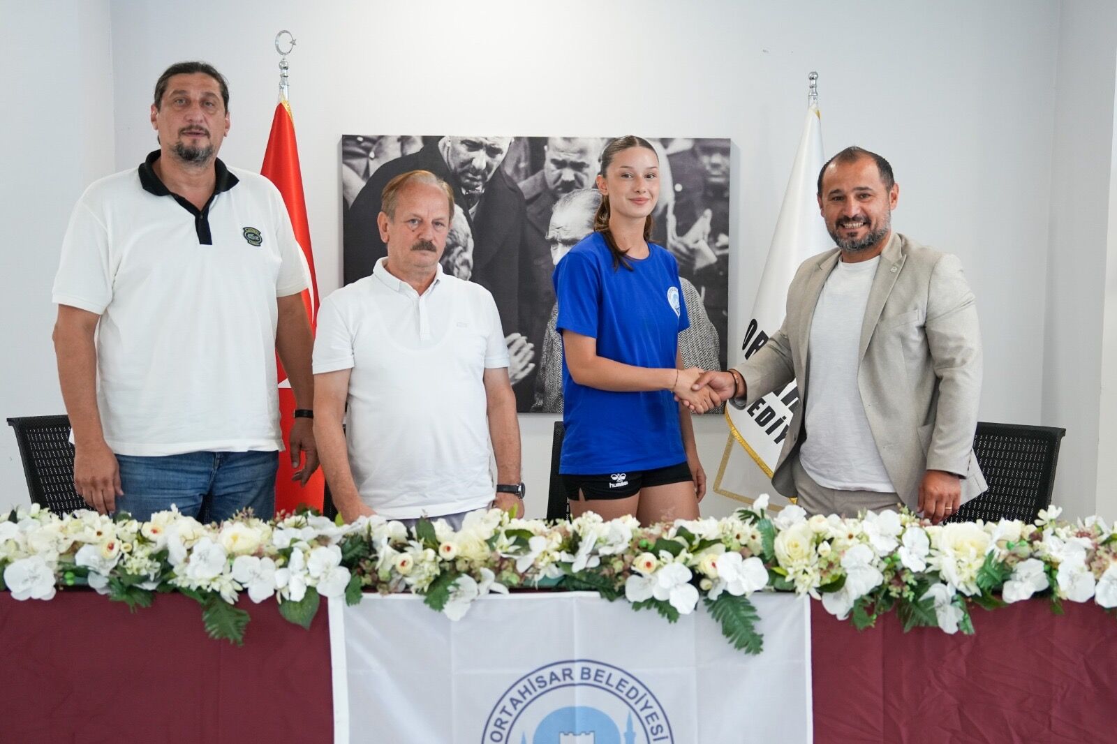 6D79B8A3 4B47 4Efe B13A 7747984635F9