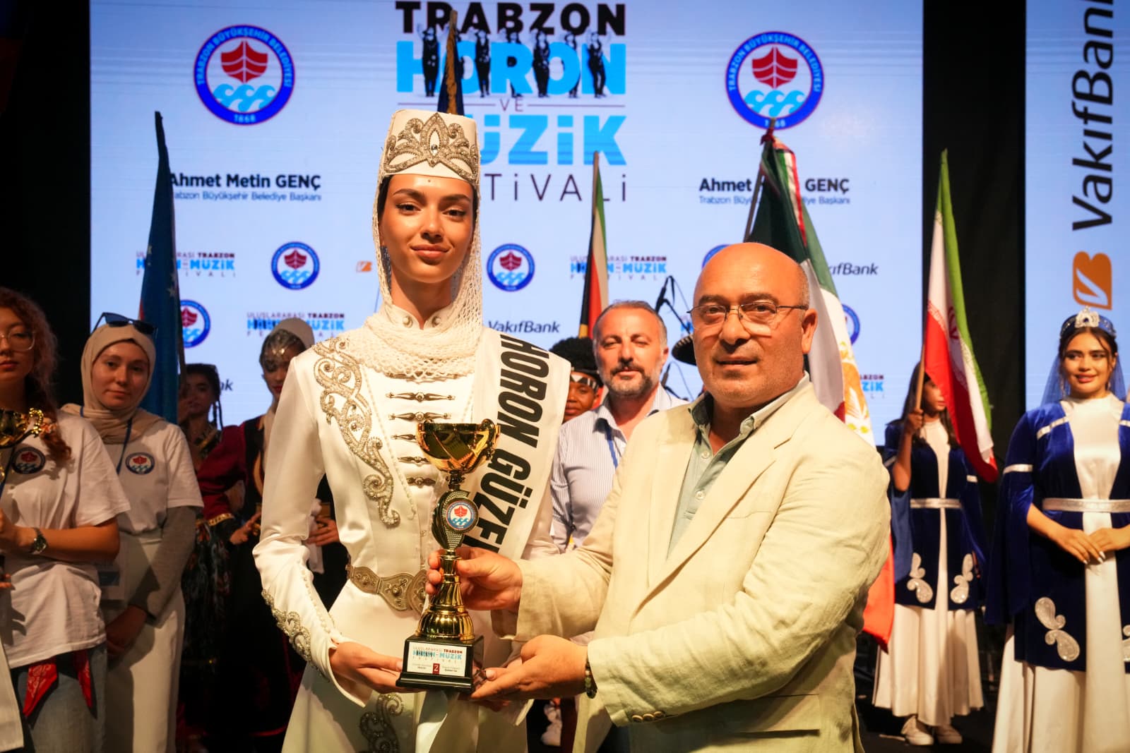 9D9Db59D 4E69 450D Bcb9 Bd49E6Fcd6Bc