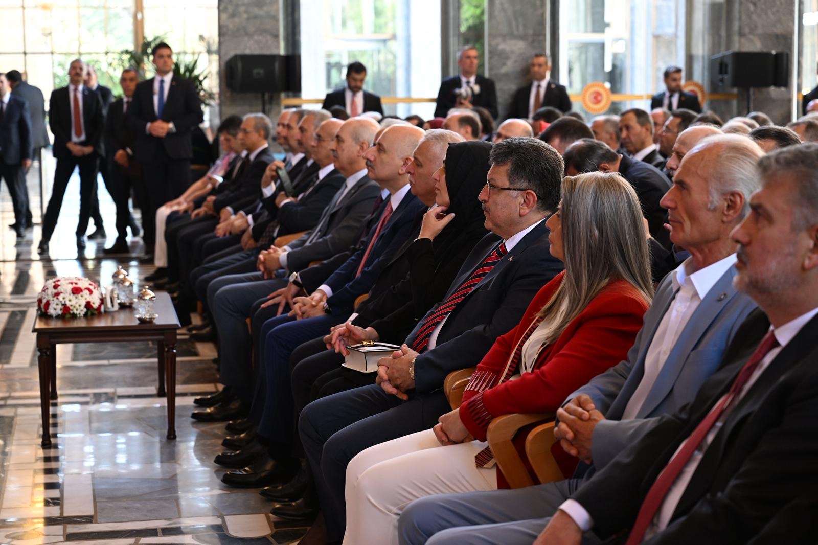 B2D0B231 Ec90 4F27 924D 4242E68C6896