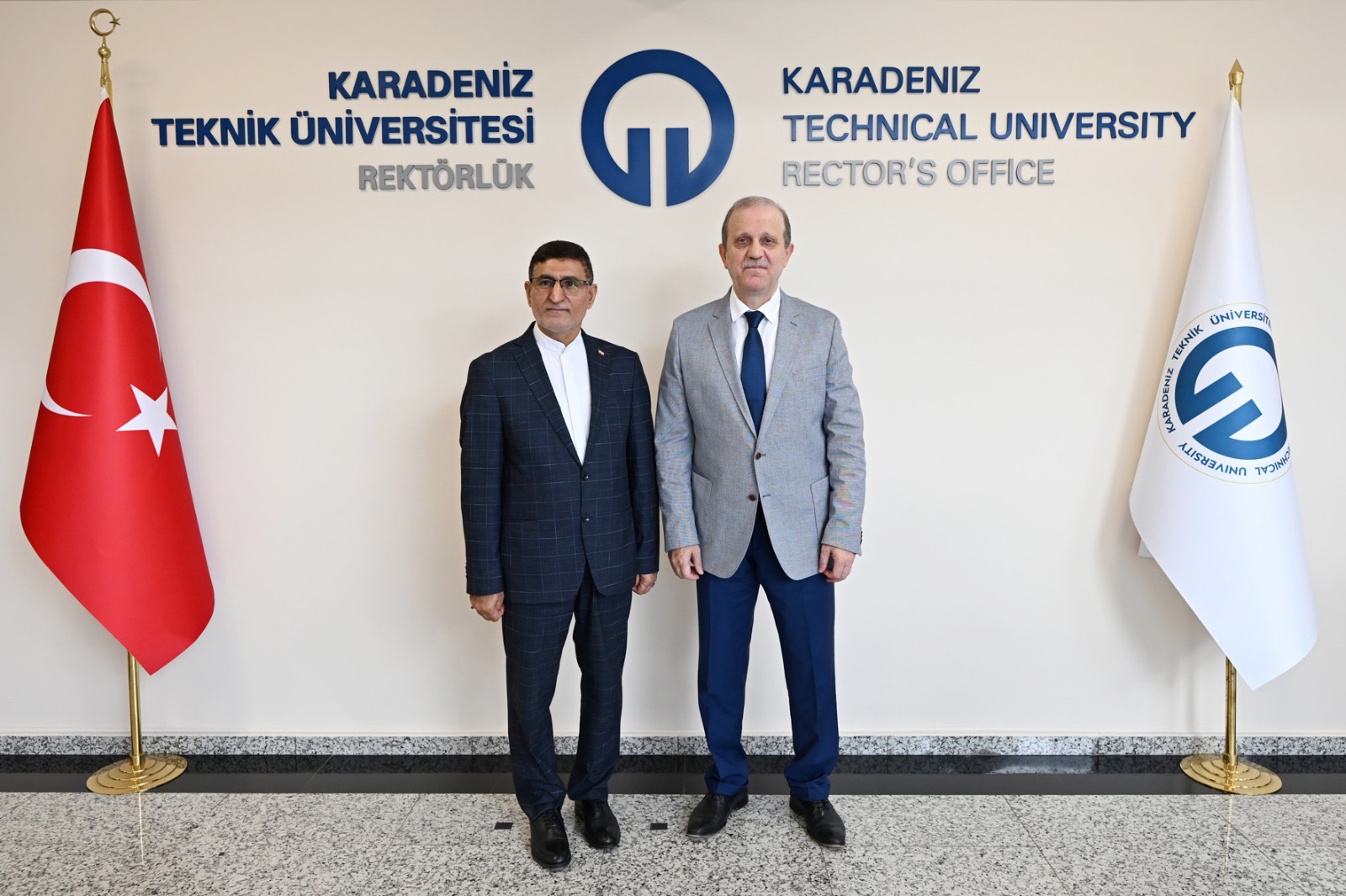 Cc165E92 12Ee 40E5 A188 1123Fe8Edcb8