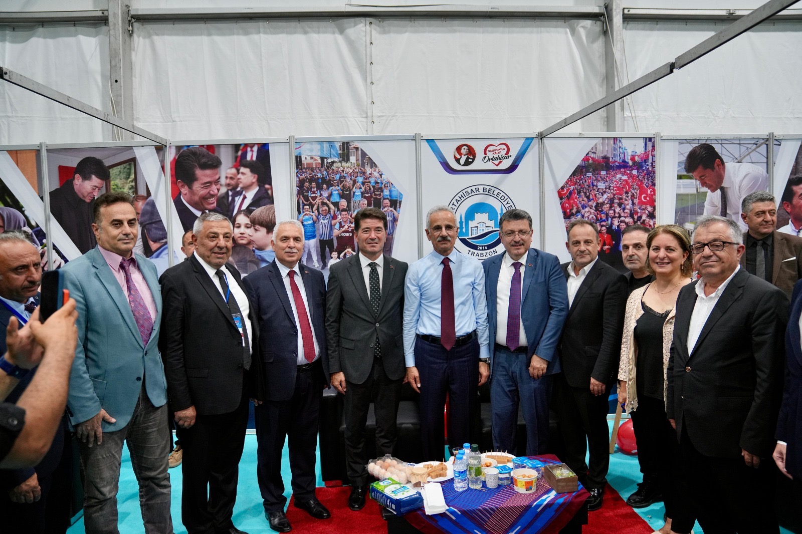 Cfc3Ba74 Cb98 404B Bc35 Dfe74424Bbb5