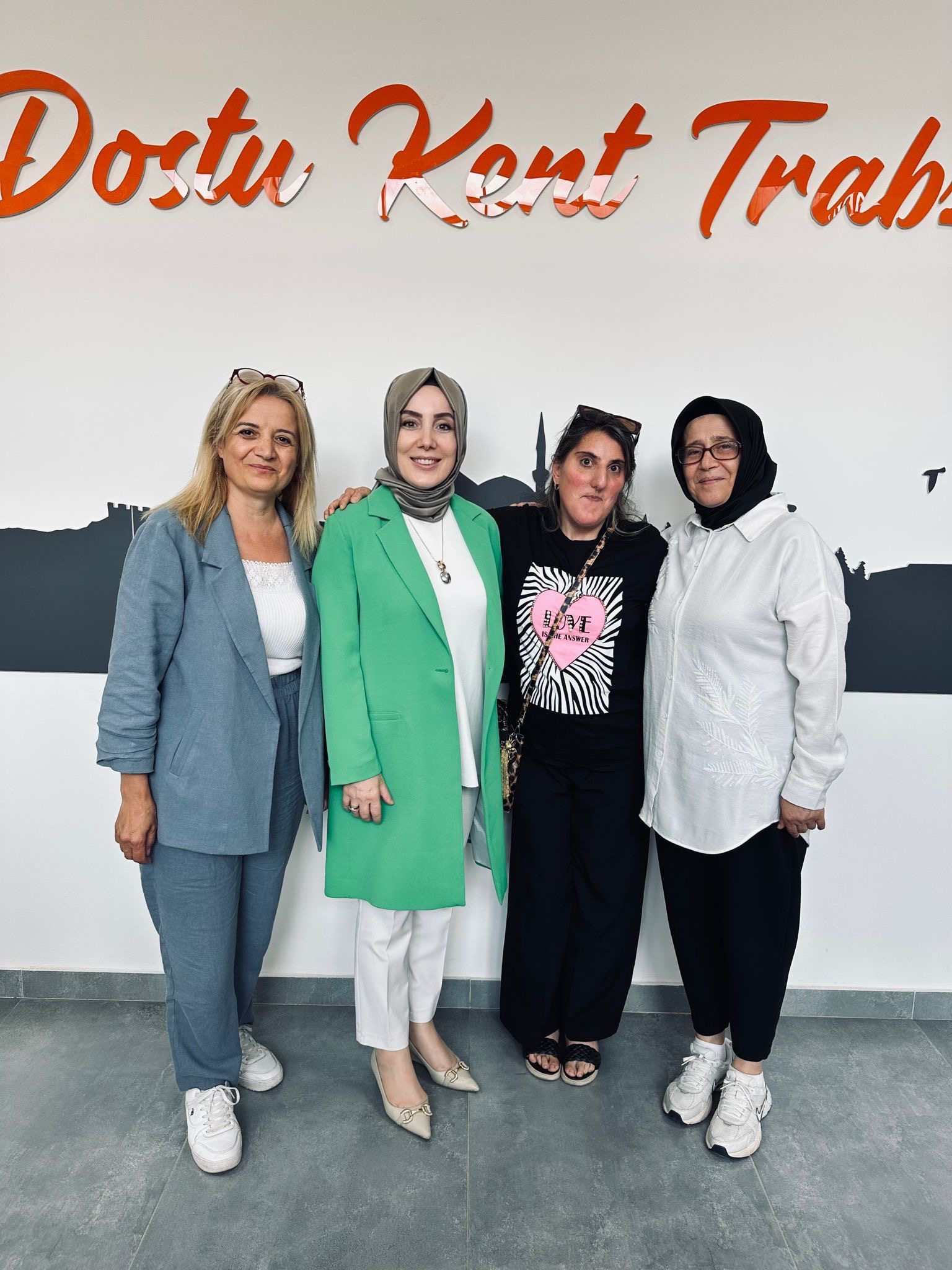 Db07178E F04F 46A9 928C 7Af79B9Db196