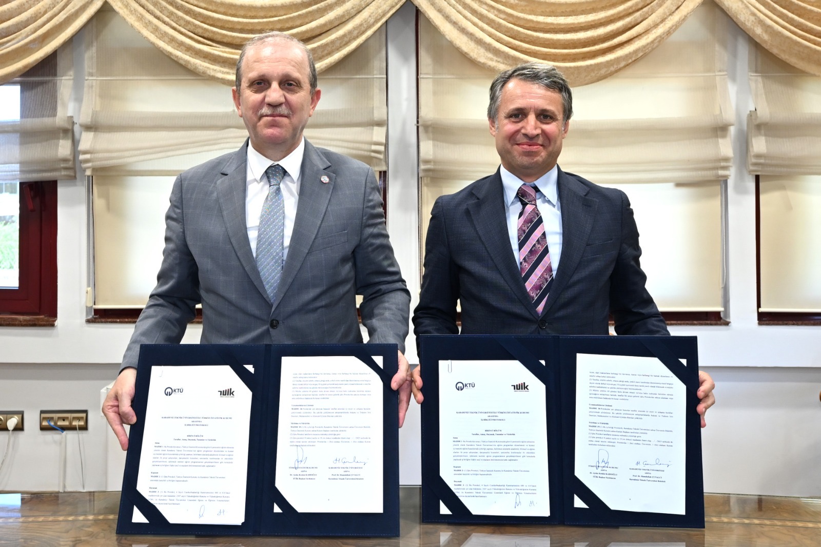 Eae6C6Cc 08F2 4A4B 8160 A917Ba44D157