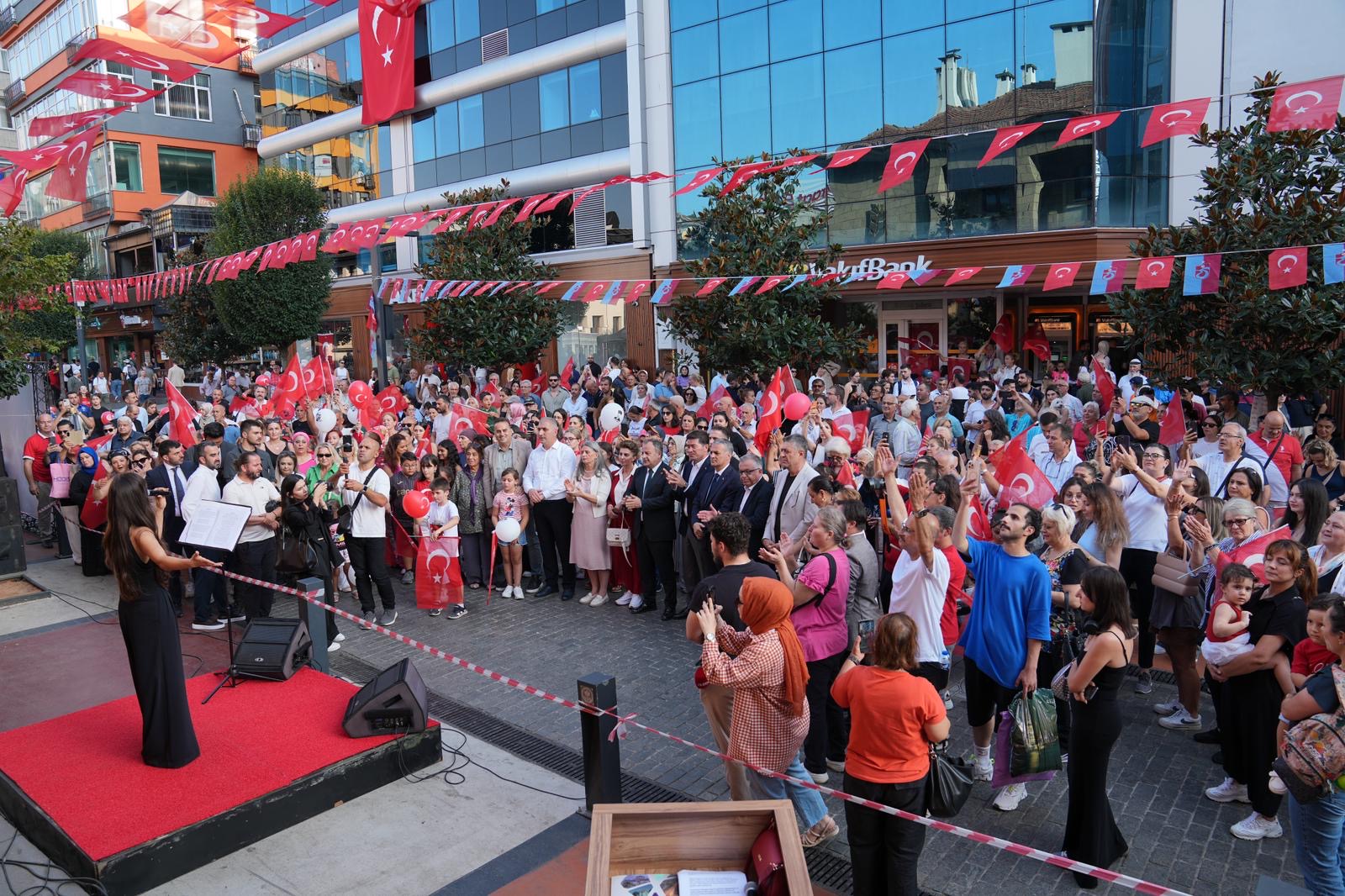 Ed053D10 94F0 4Fff 809A Ef1Aed4116F4