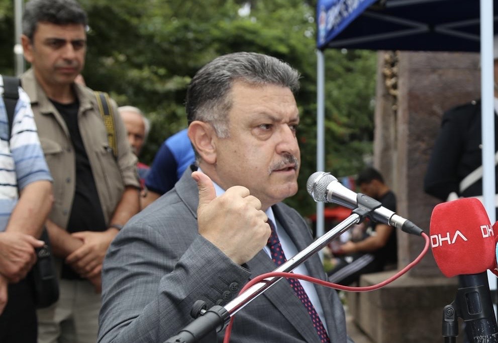 Faa41B1C 1351 40E4 Bfa9 C71Dd0D54A3A