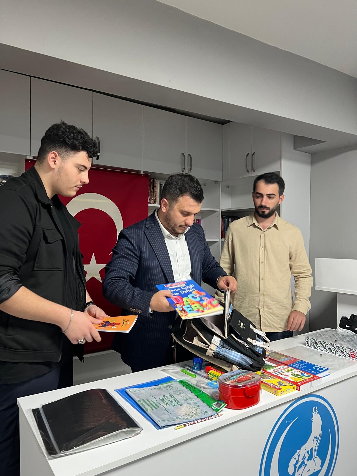 00E27986 E6Fa 4934 B052 135840E5D56A