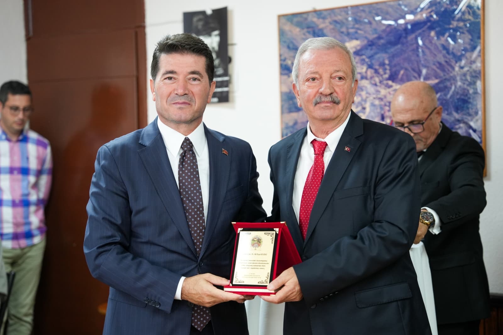 0F30906A 08Cd 48E1 Abc9 5C8C8E581168