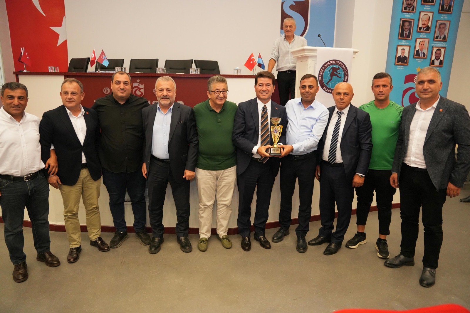 100501Ac B2F5 4691 Abaa 0Ea937D95B4F