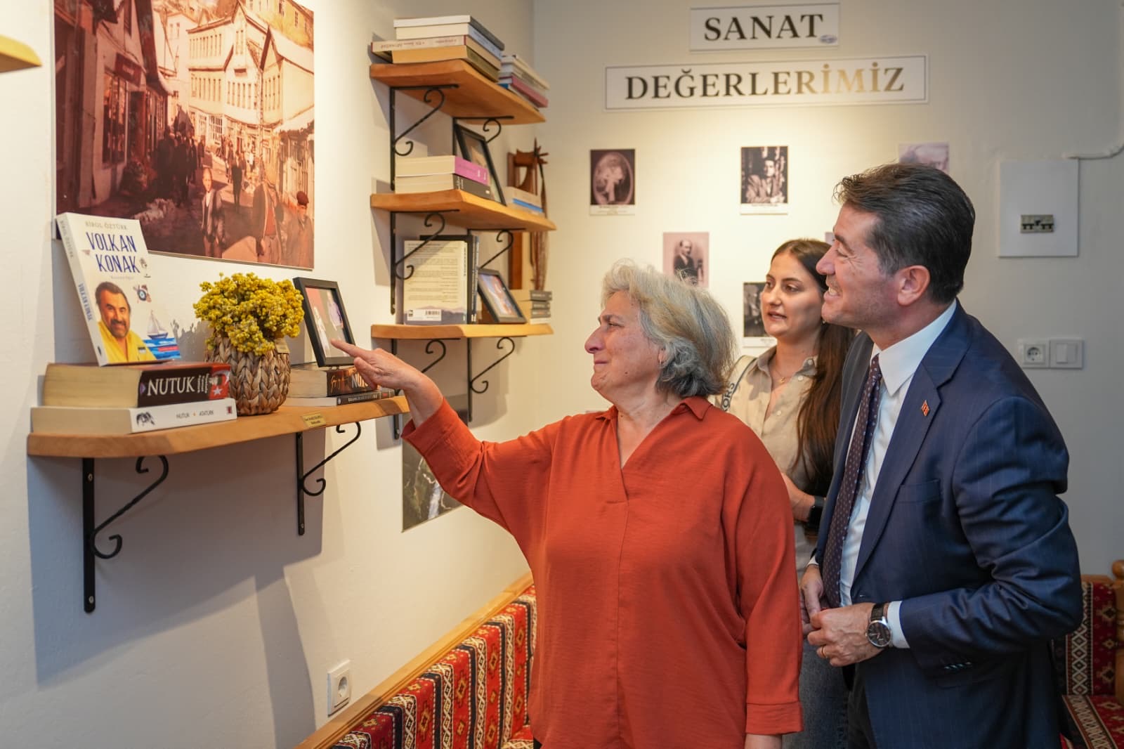 1103Eb73 199D 4887 A13B Dad7064Bd5D1