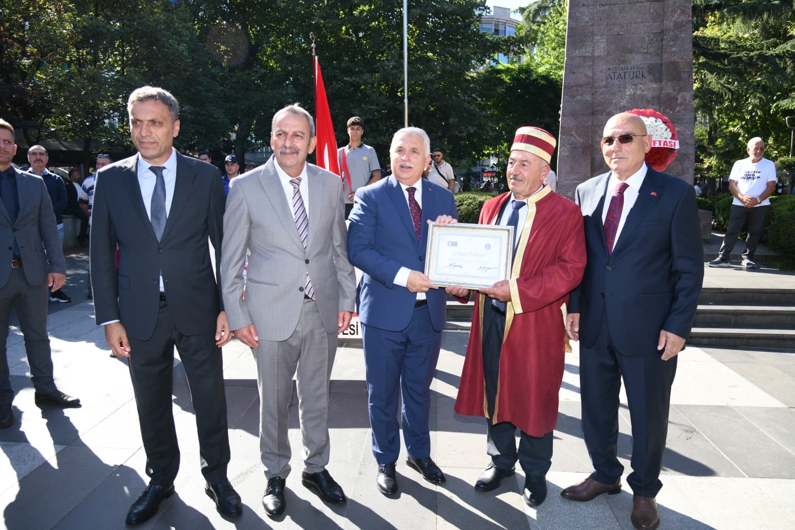 1D4Ef0Bb B909 43F7 B924 808B86221075