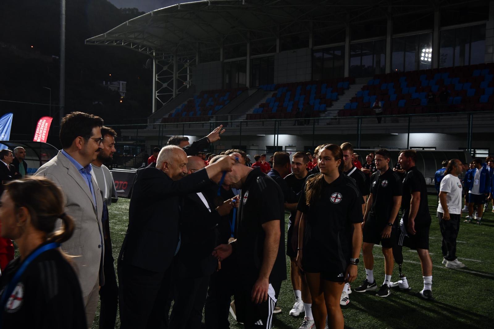 3B7441E3 C66E 4Cf4 9C52 971B6Cfe2B44