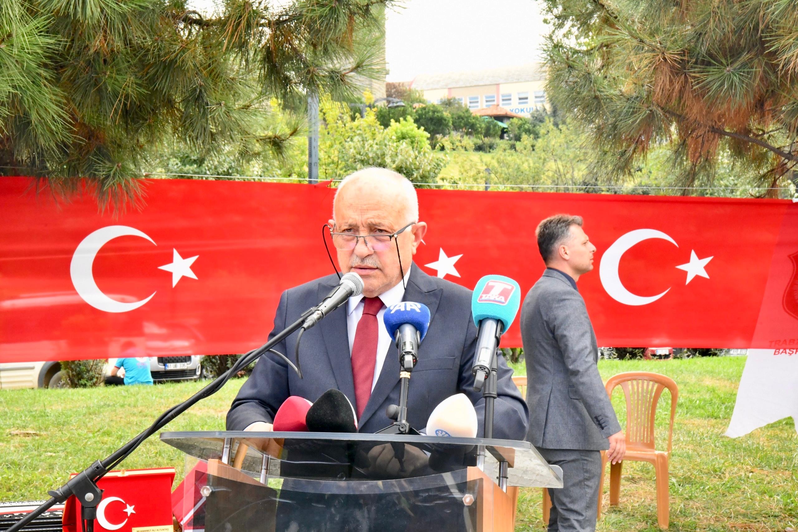 3Ef54E33 A9D3 4A27 Bf7E 01Eaf06F617D