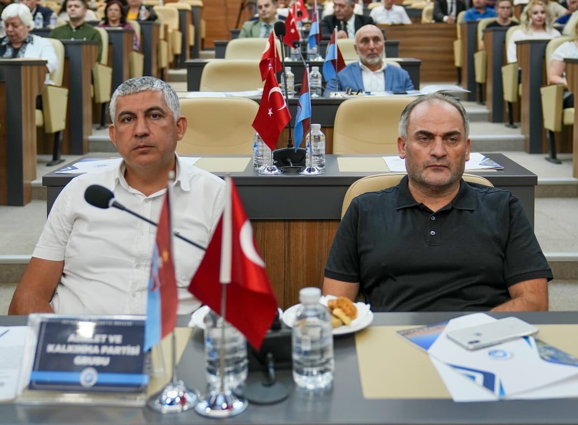 4 F B544 C6 C9 F8 4 F1 F A9 F E D21346 D98197