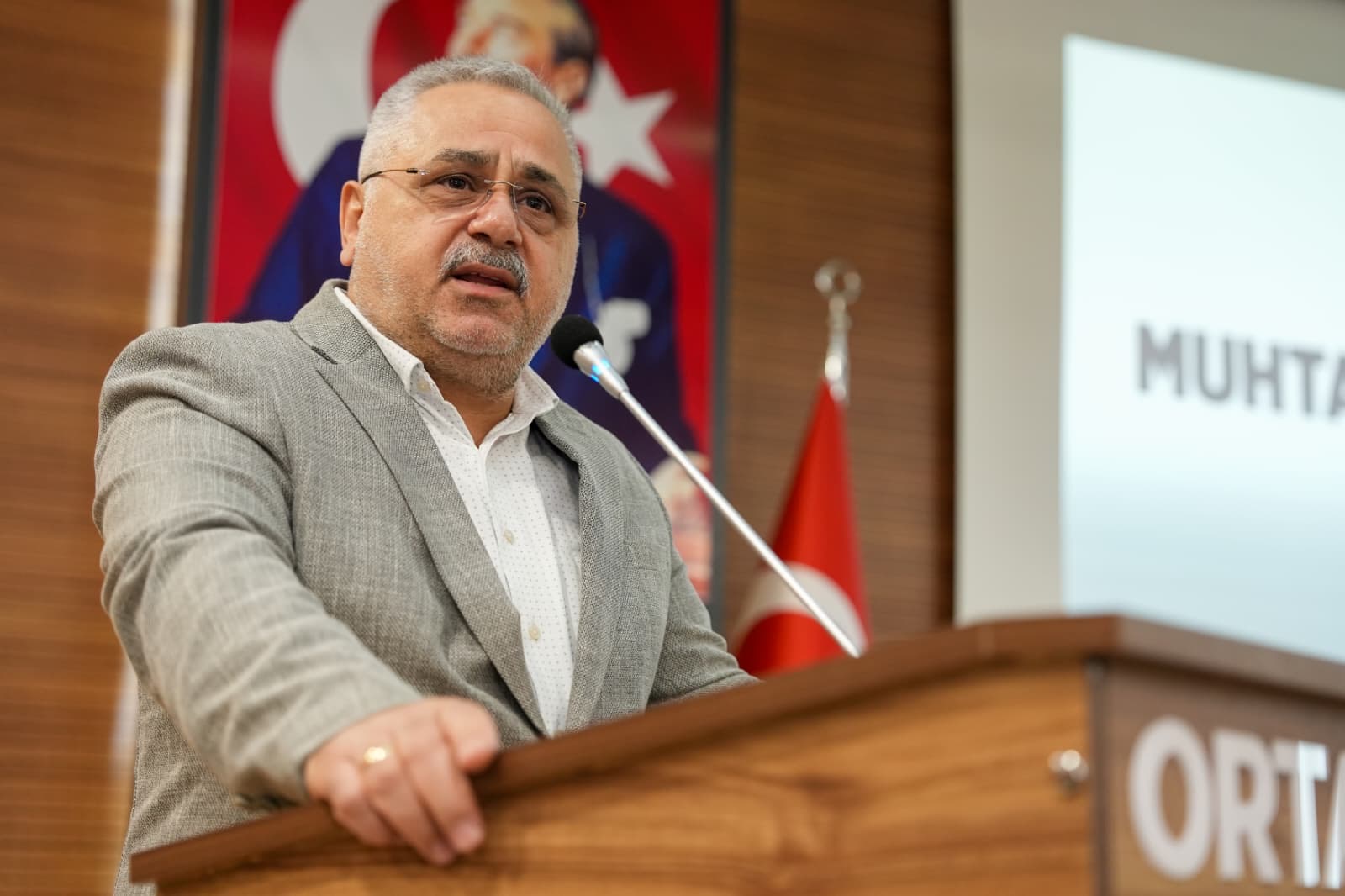 4C2B23Cf 0199 4E44 8Ddd 4F19567C0Ea0