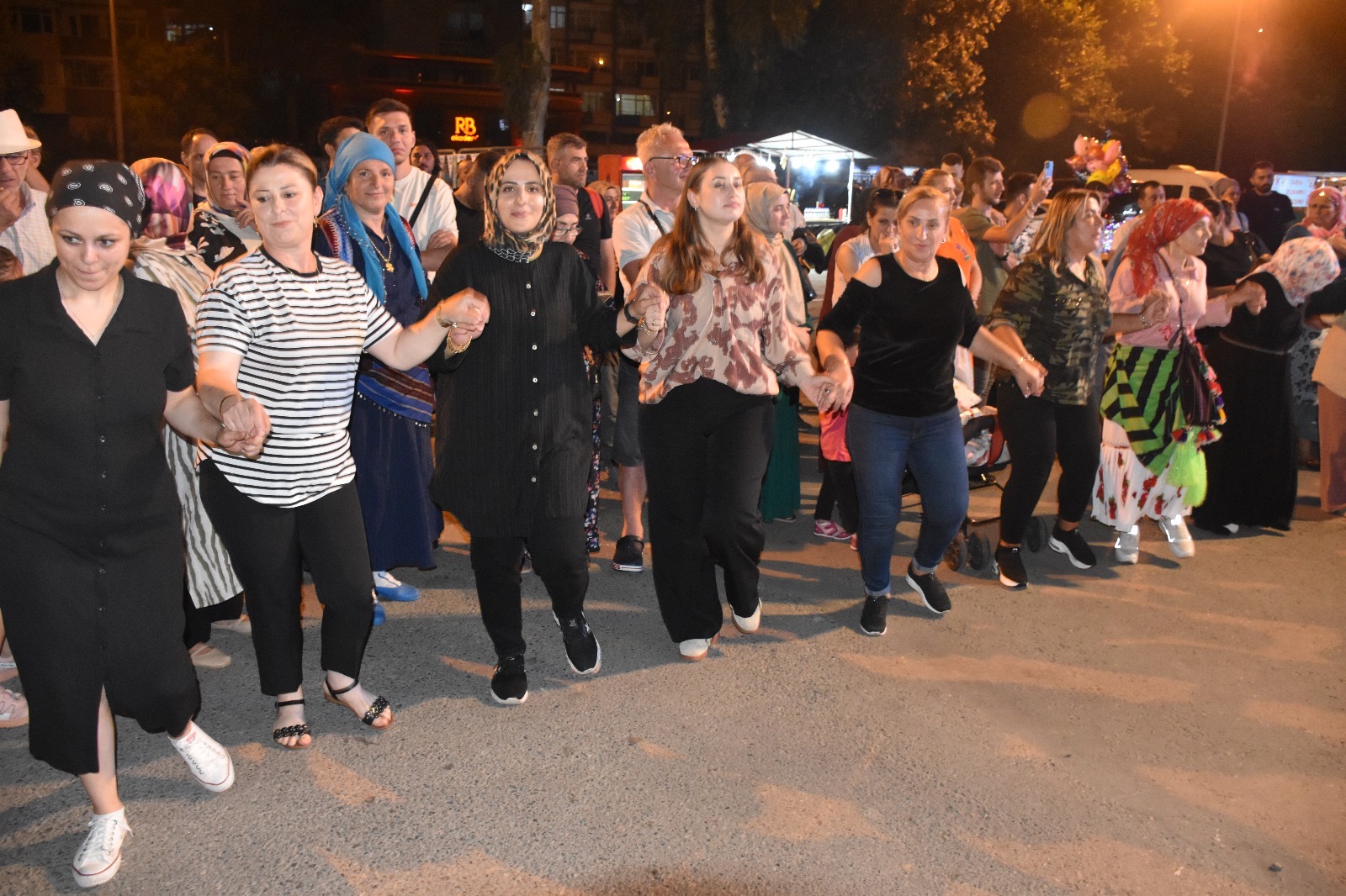 5A9A9237 B75D 4Bda 9D33 6A5094Cf2Bf8