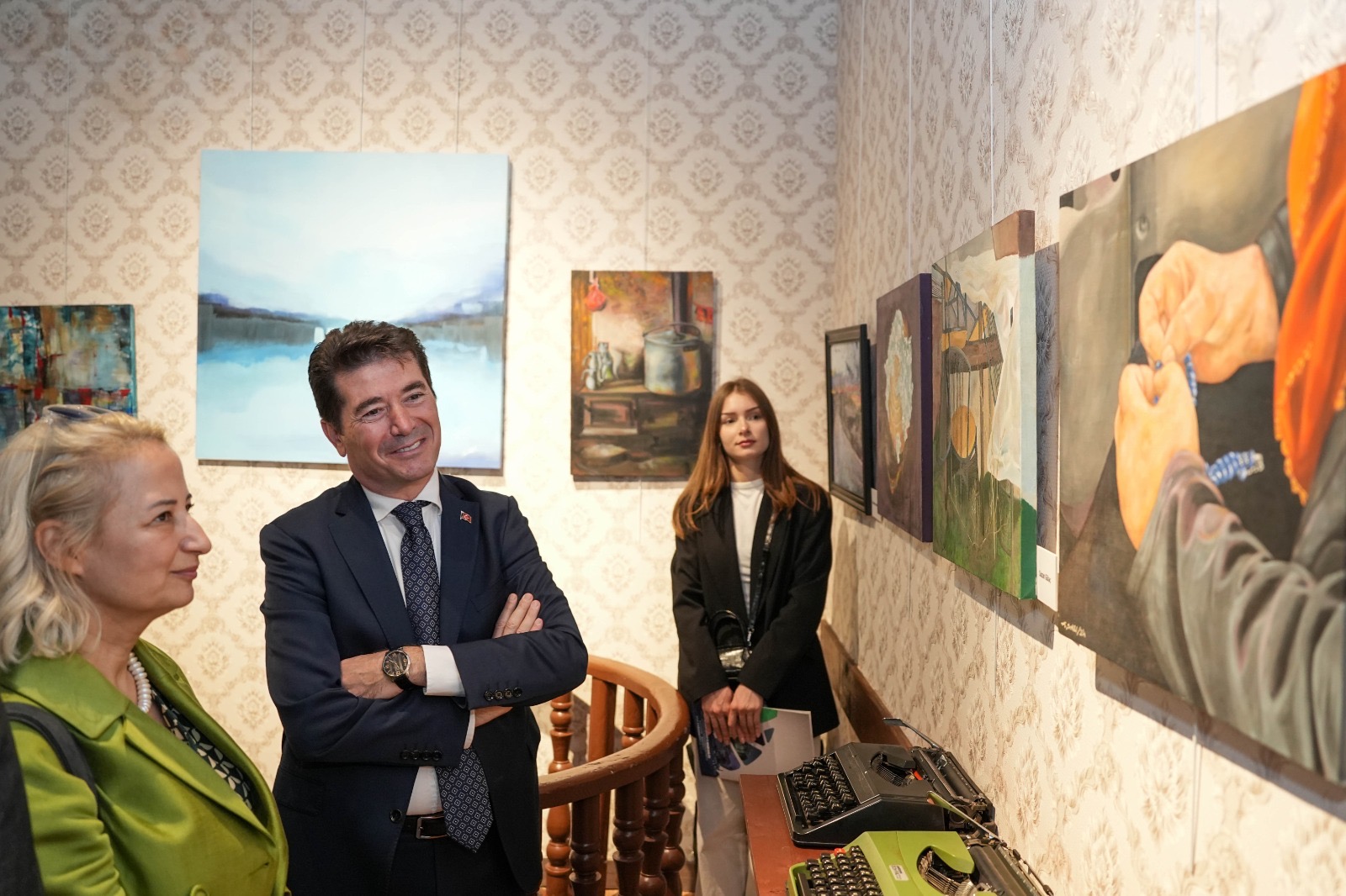 644F9A63 B8F8 4953 965F 3B83146223D7-1