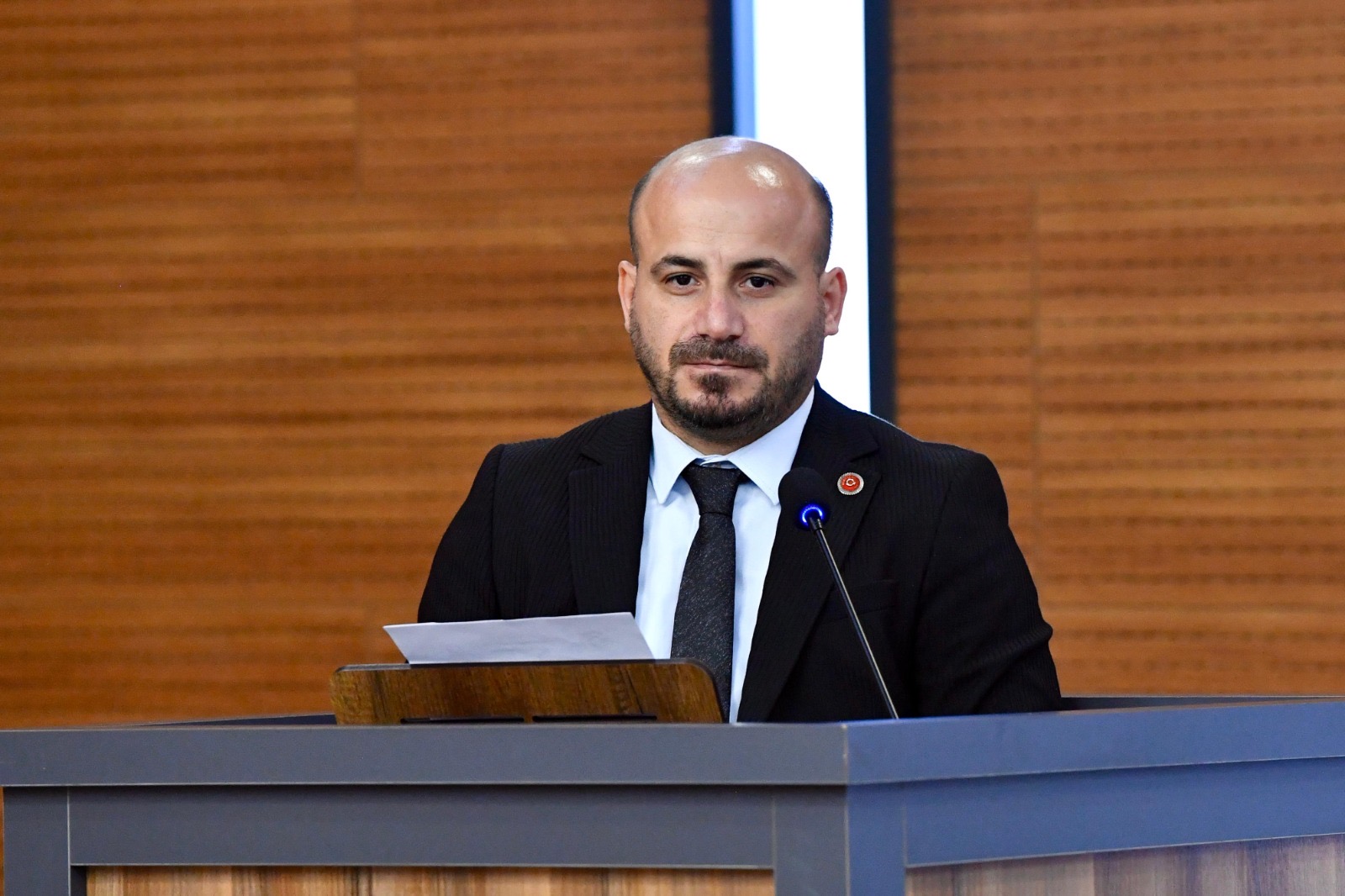 66837F82 6126 485F 945C 58F1773A7F28