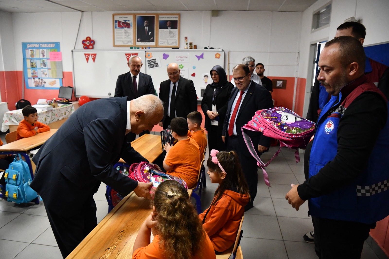 791D585C 0706 4226 Bac3 E8B5Cd6D8C6B