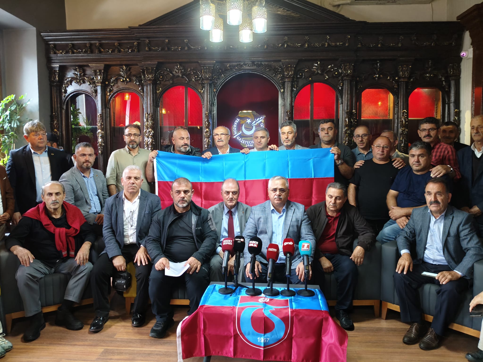 849A986E F319 4608 96Bf Bc9Bbc976540