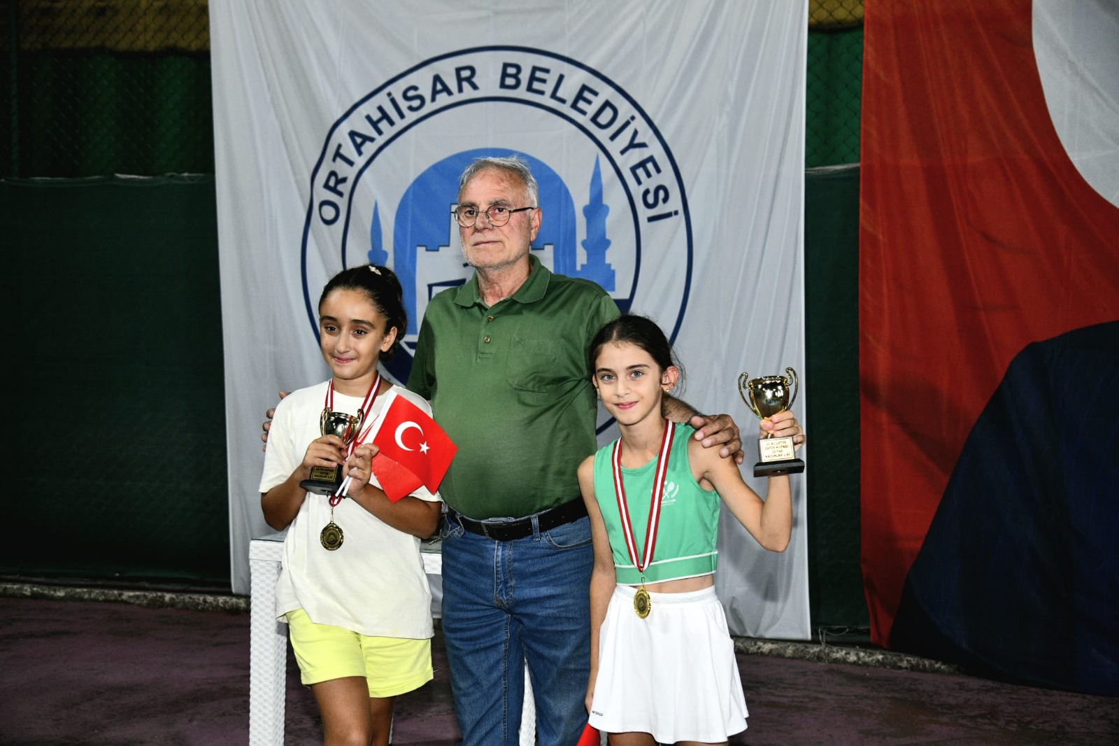 858D7166 F4D0 493E A787 8650C85E0631