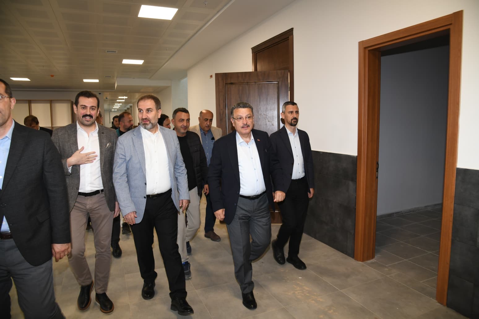 9A8A40B1 2Af3 4D9C A9A6 41057177A417