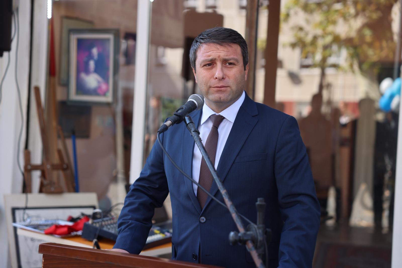 9Cde9909 2Dbf 4909 B119 77807F38Ba44