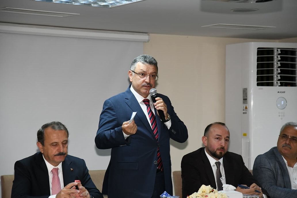 A D A A E B0 B 9 F94 434 D 9111 25 D671 E E A4 E E