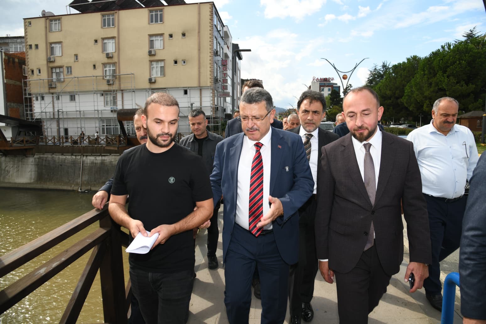 A9B8950A 5322 42A3 8216 4E8D68F53F36