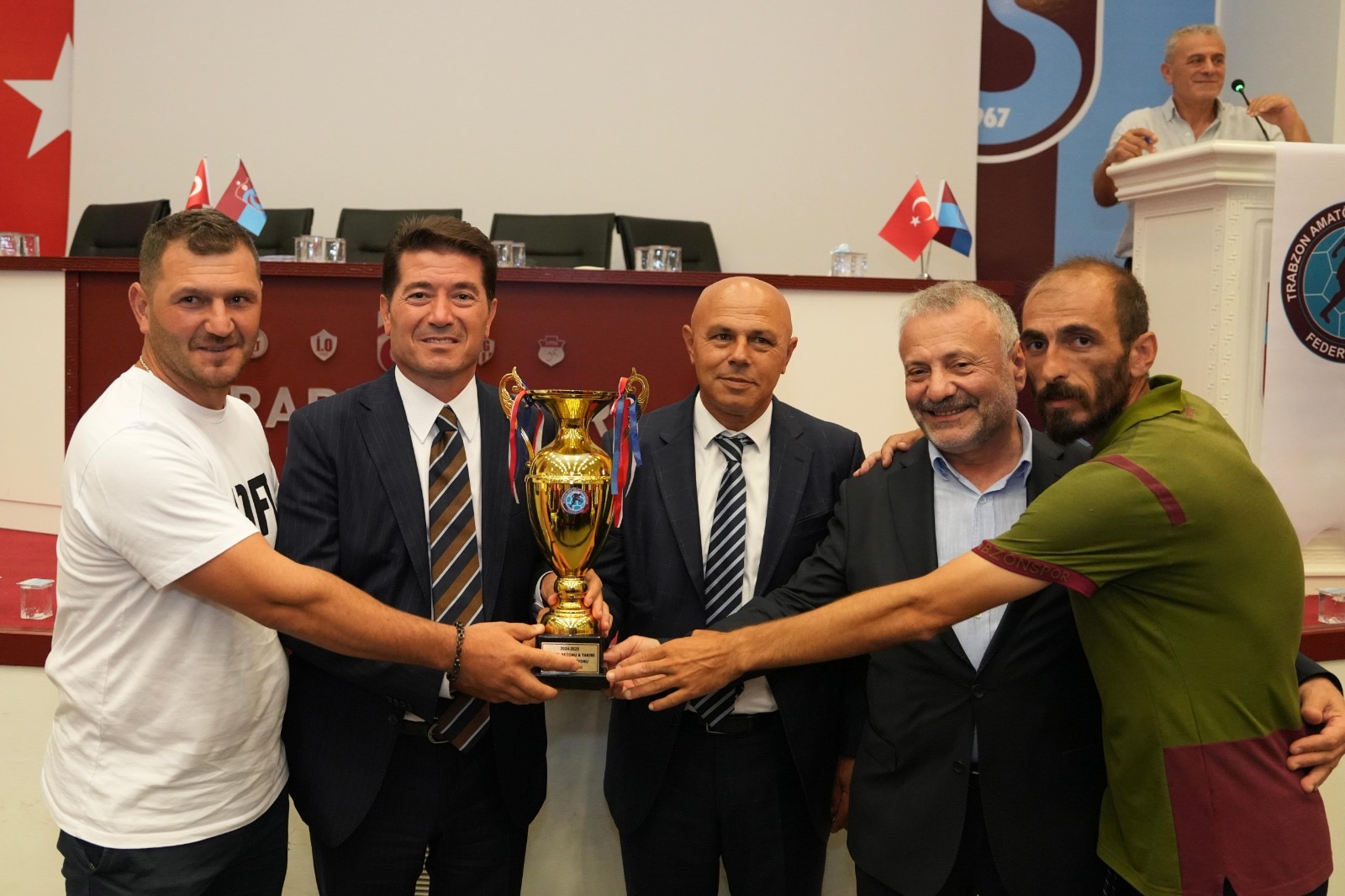 B1935436 2Ffd 4604 9Eb9 7135A5802571