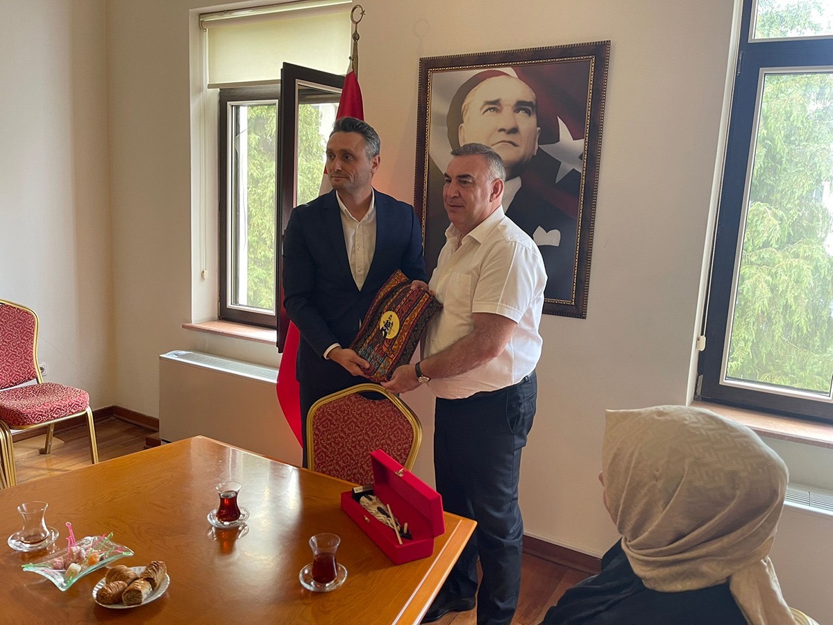 B1D9Bdae Ecd7 4Fdb B713 0Bf80E448376