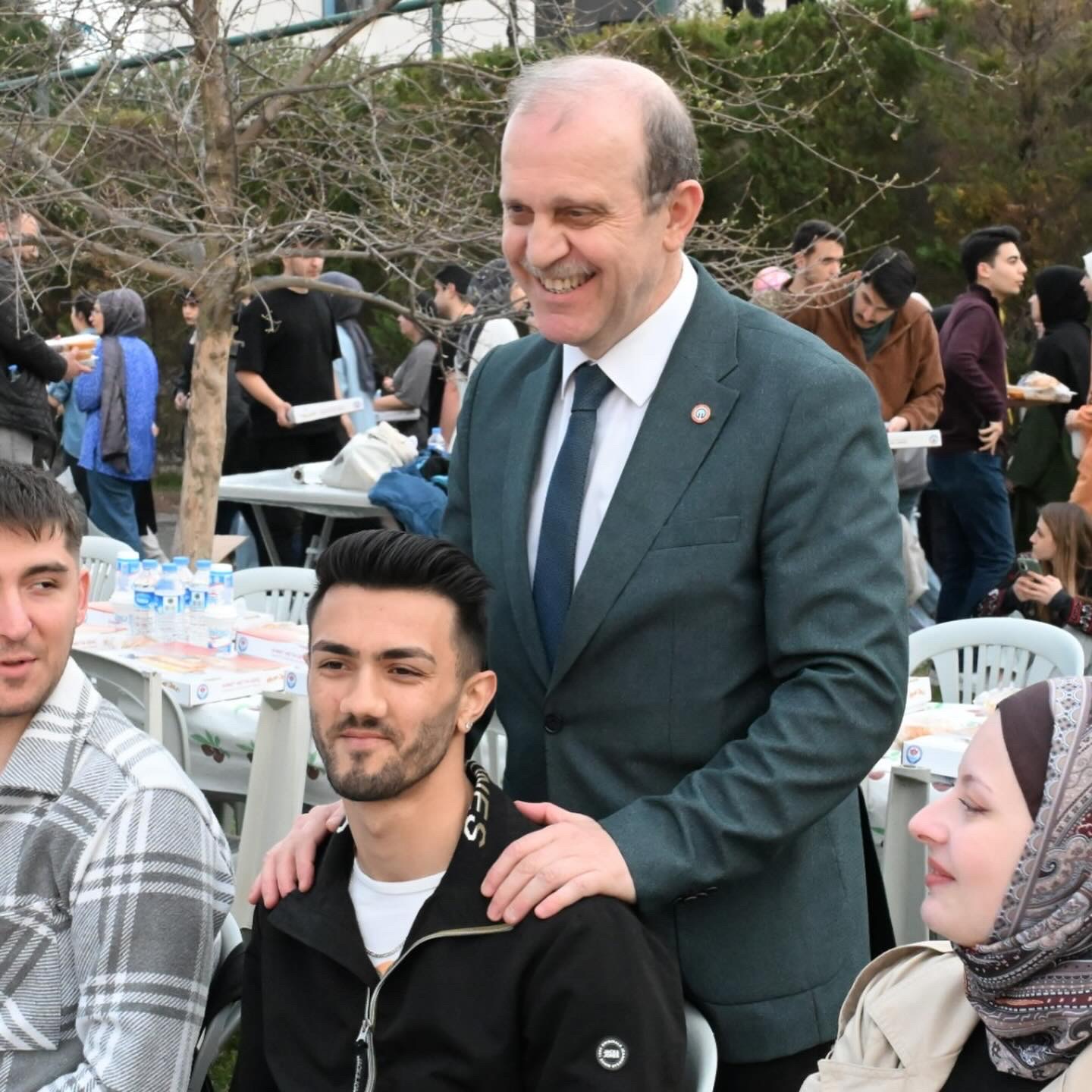 C7 F4 B871 4 A12 40 E9 A72 E D55 E F538725 D