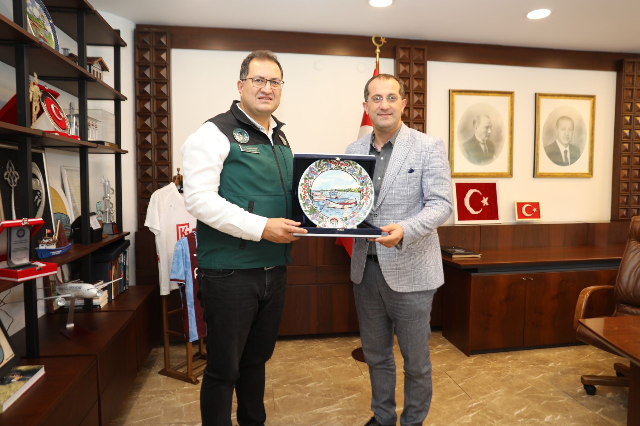 D51812B6 7B24 4F99 B209 5F71847A8530