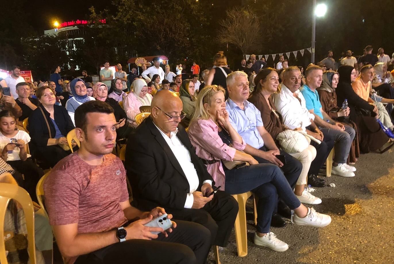 E90 A74 A5 F6 B7 4 B23 886 F 02 C2 E A A5 A B15