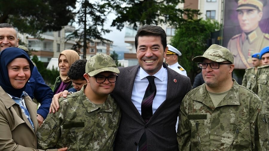 F56 E42 F6 526 B 44 B9 8 E D7 F46 E04 E25 E6 C