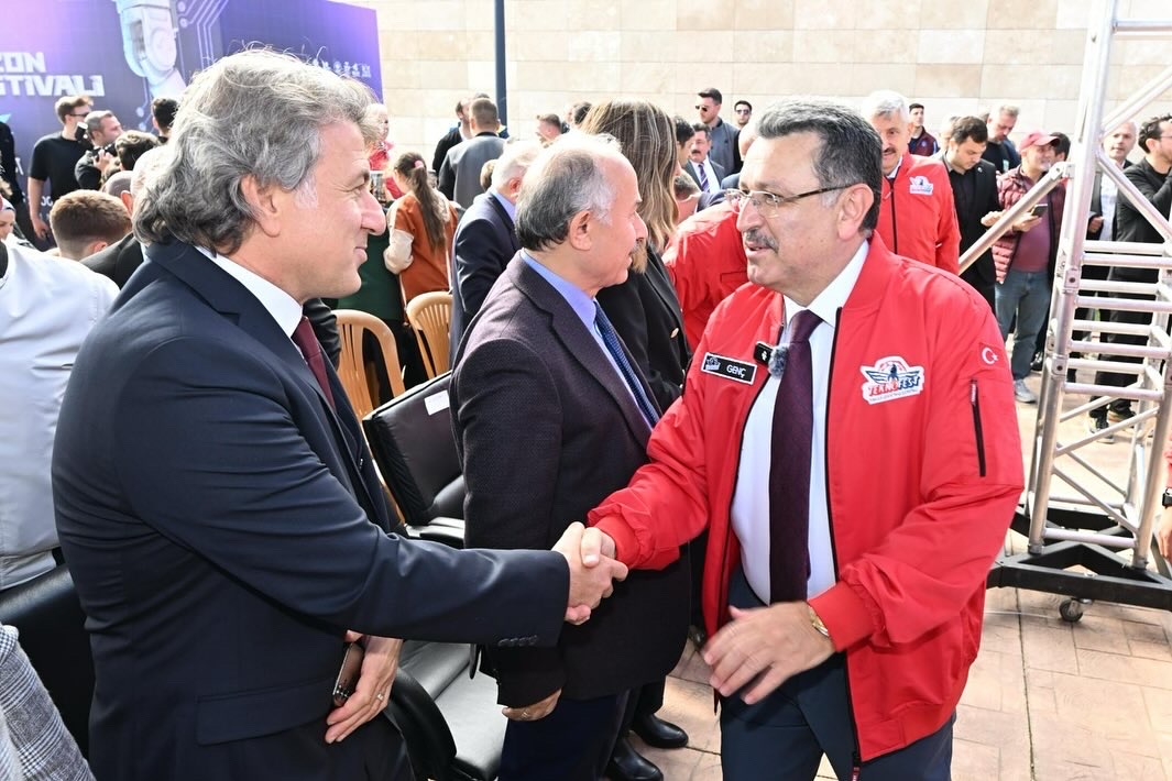 02 E B9 E50 4 C A2 406 B A2 F3 334 F33 D68 A86