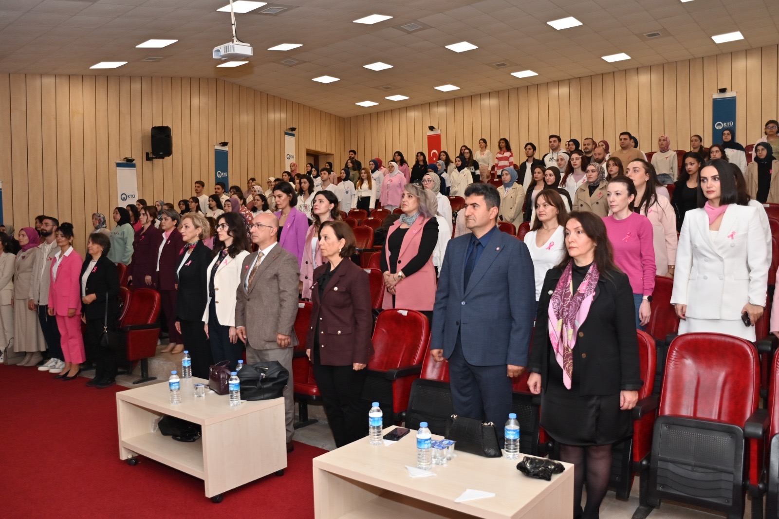 05B57964 A1B4 4636 9231 0D124A604Fee