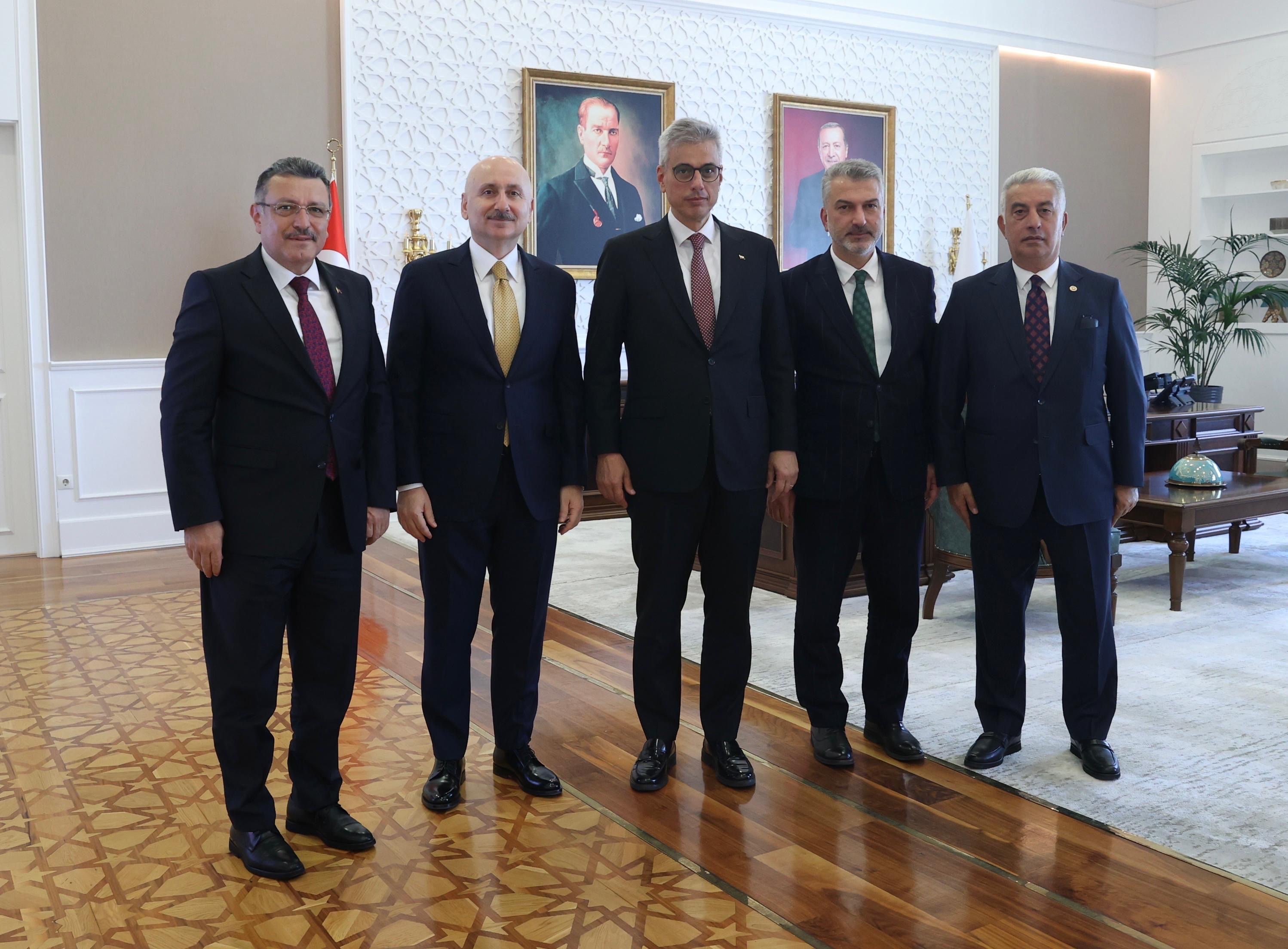 0F08F4F6 Fc7B 43B7 Ac9F 478Cdb372B3A