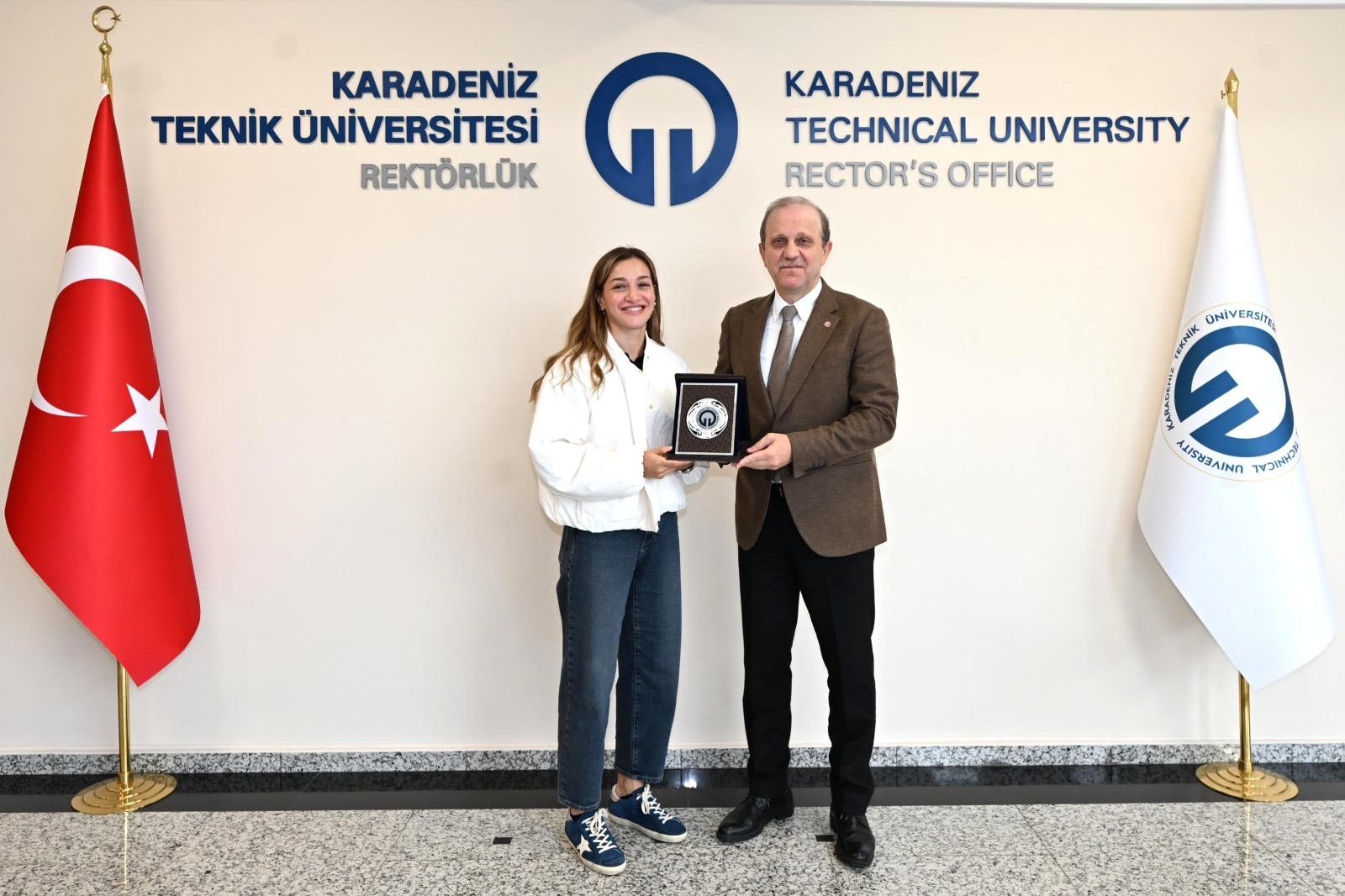 25175307 1Ddf 4120 Bcc8 91331D1991F6