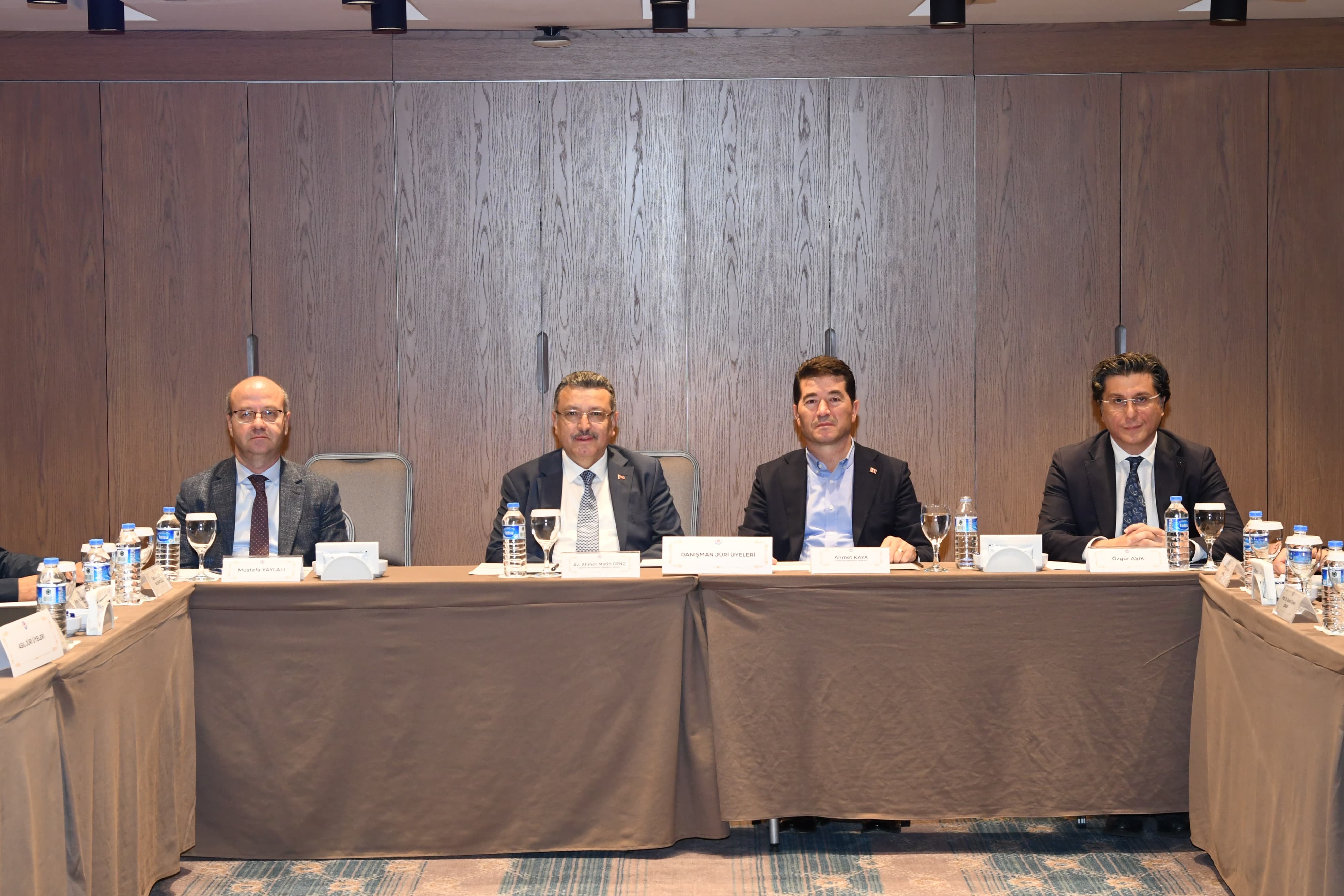 2E53Df26 104E 4F4D B12F Cbe3Ee9Be33F