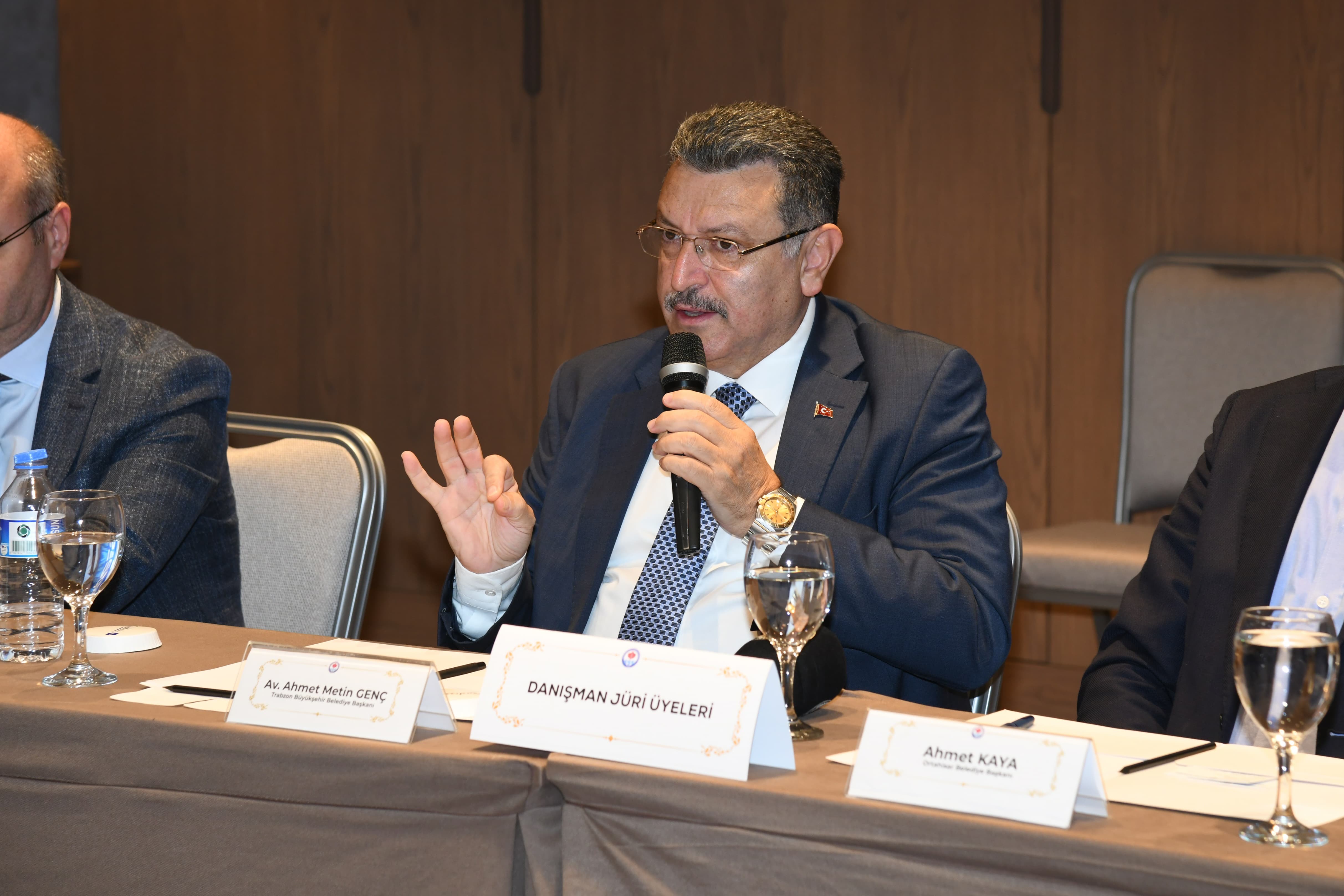 38997487 Fb44 4C47 8C8D 6B0E38Df5Eaa