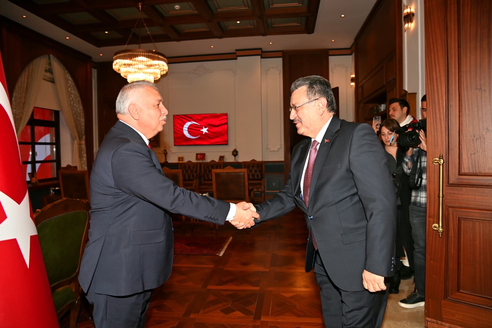 3Bab7669 1F69 4E51 Bbde Ff21595Ef28D