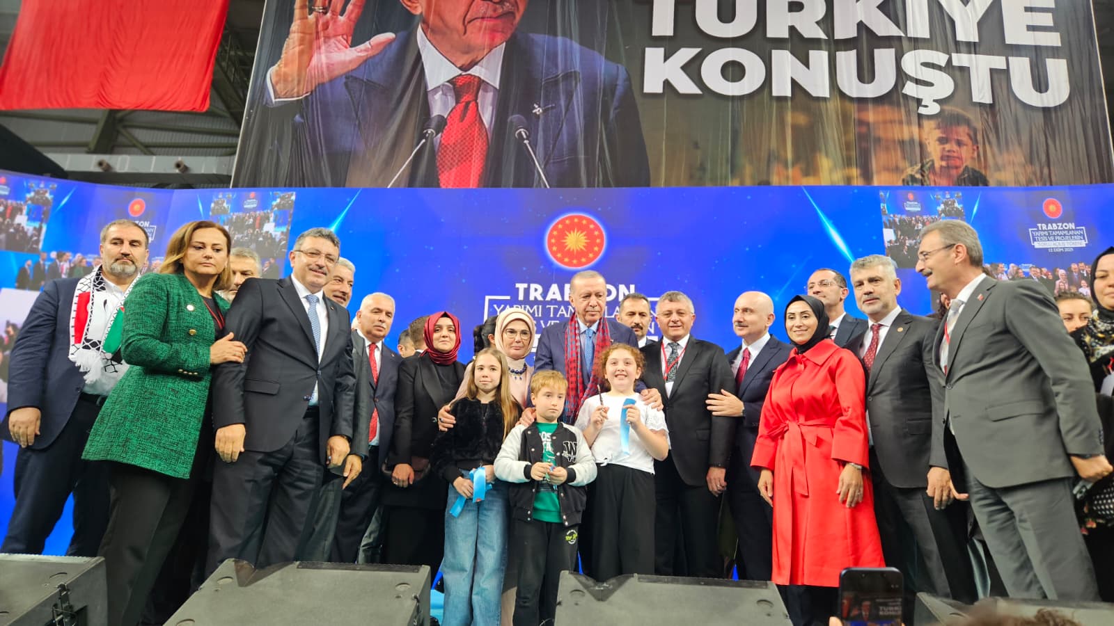 3C953E7C 1Bd7 4E4D Bdec 73Cef2F3C664