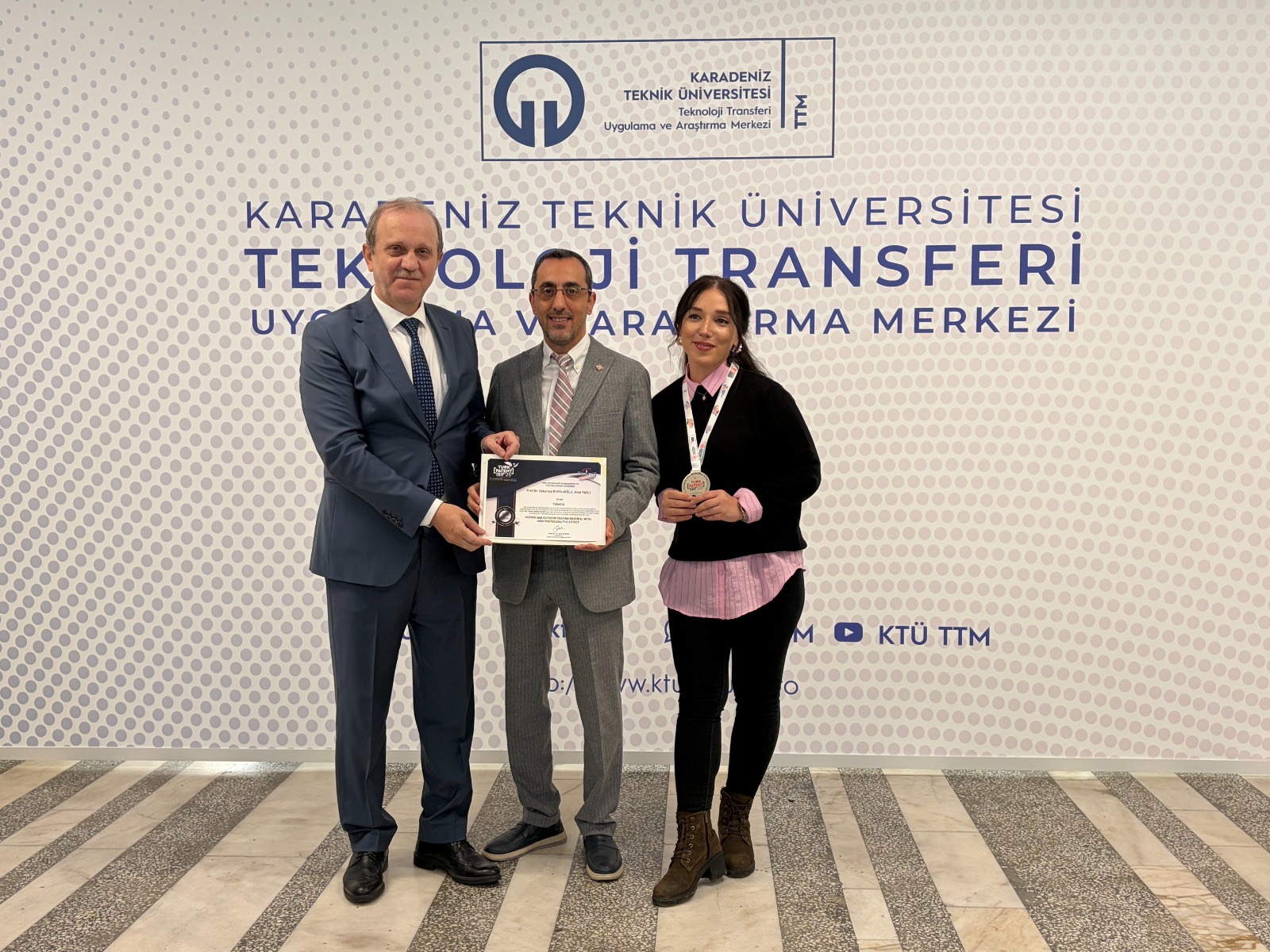 40E393Cd 2D42 4B43 8923 1Ad9D4F8C91C