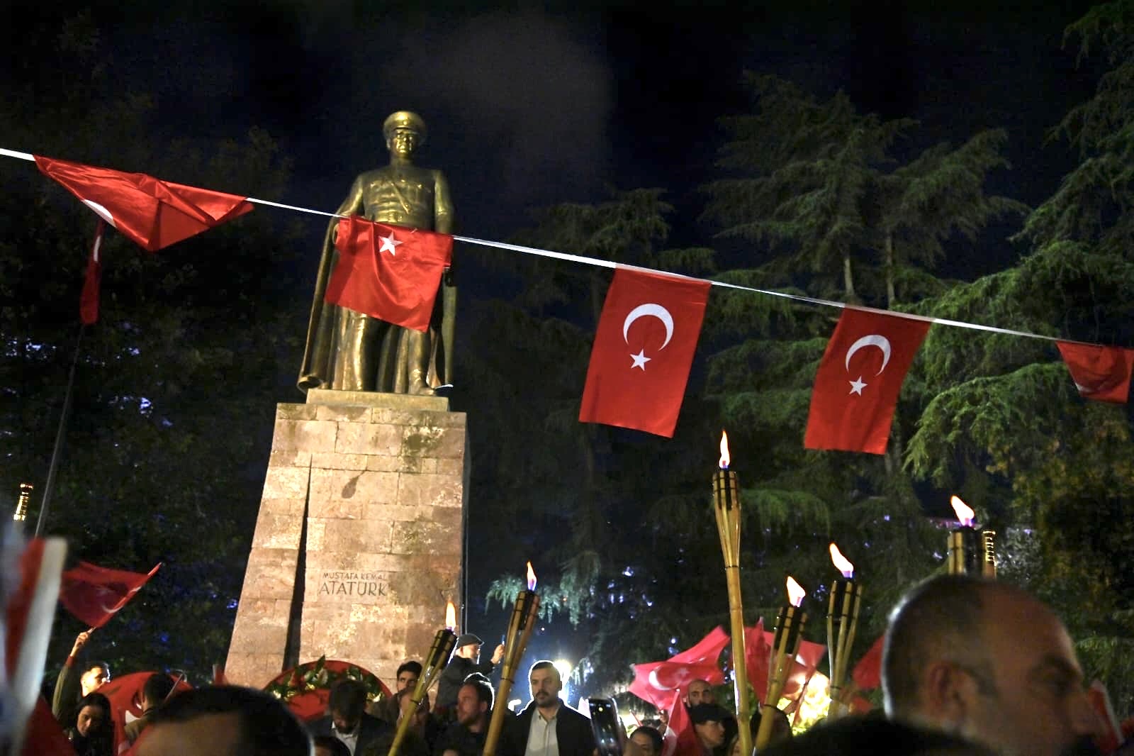 4439E0A3 D1Ec 49D7 8479 B936A5Cafcde