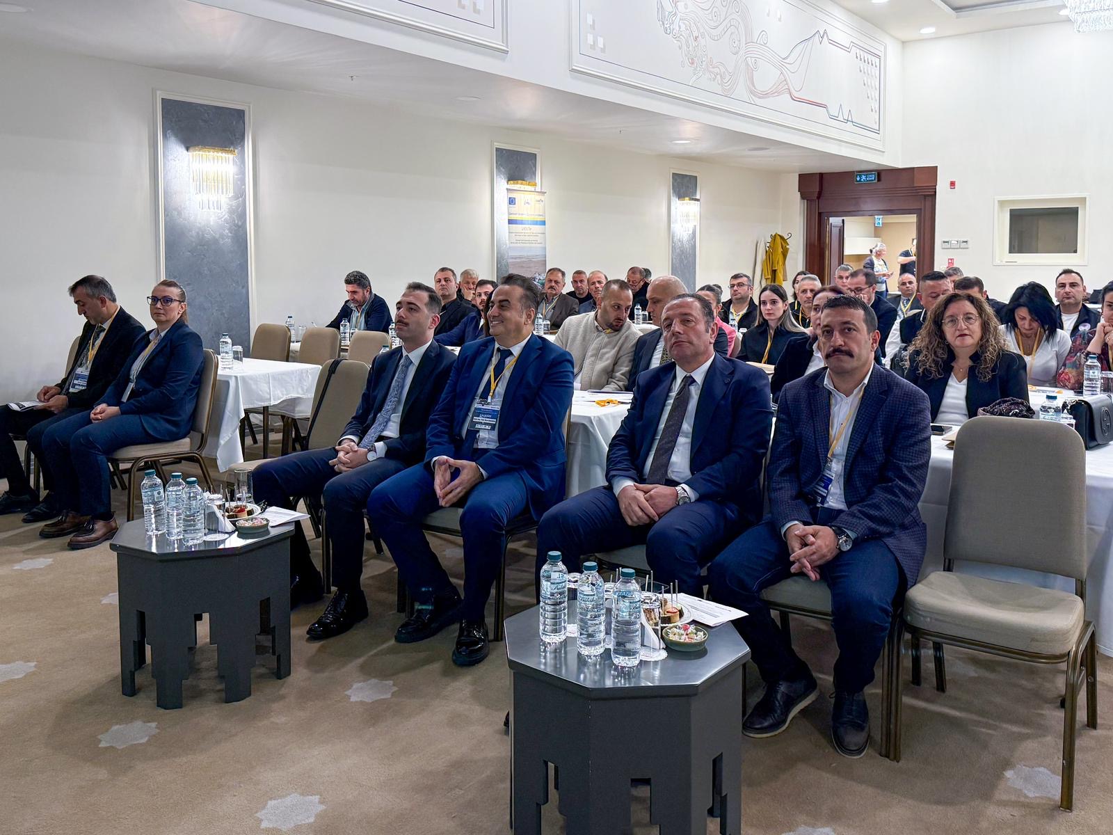 4Bff7Aee 61Ee 4453 8960 289233F0F85A