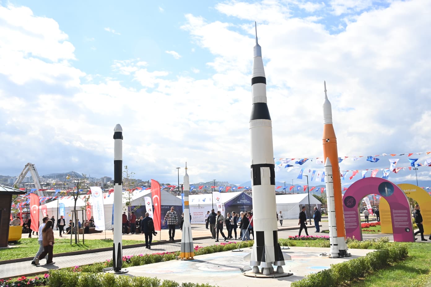 4C169F28 5Dea 4Ba3 Bd57 203C77Df524D