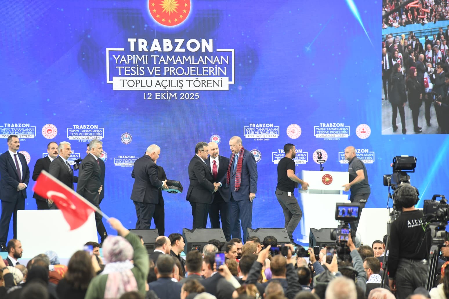 51Fb3F76 2641 4Ffe Aa3E B7F979E7Ac29