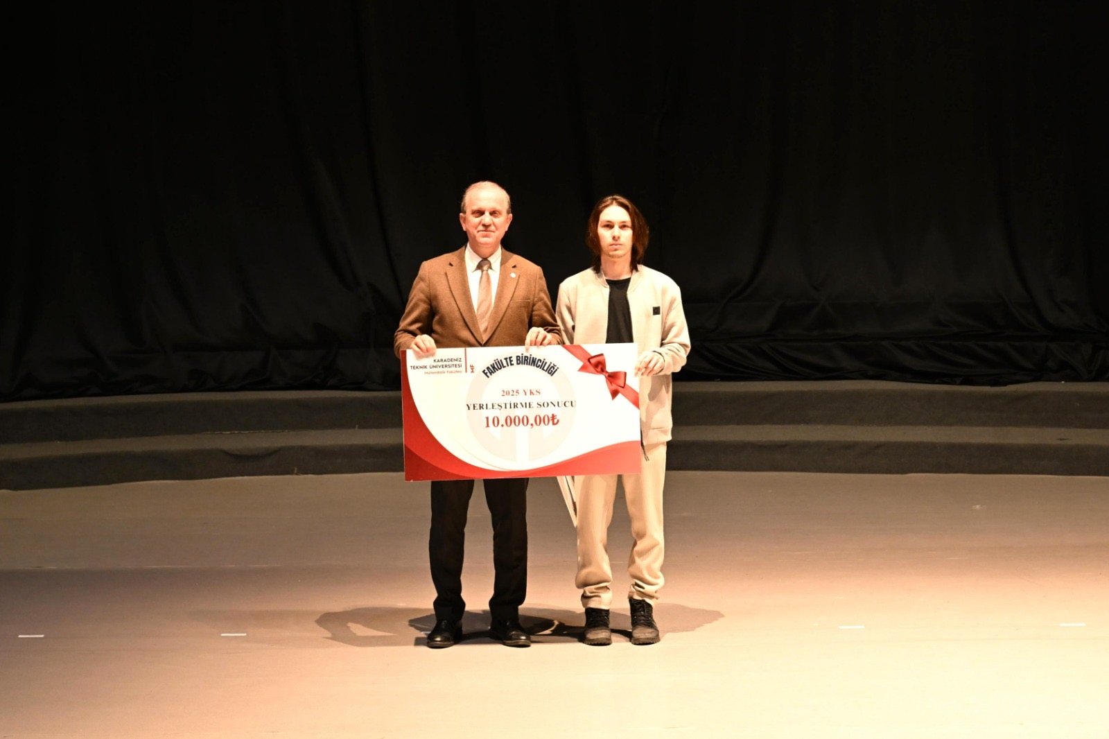 55D04F95 F697 491F 9Fea 4E973460F7D4