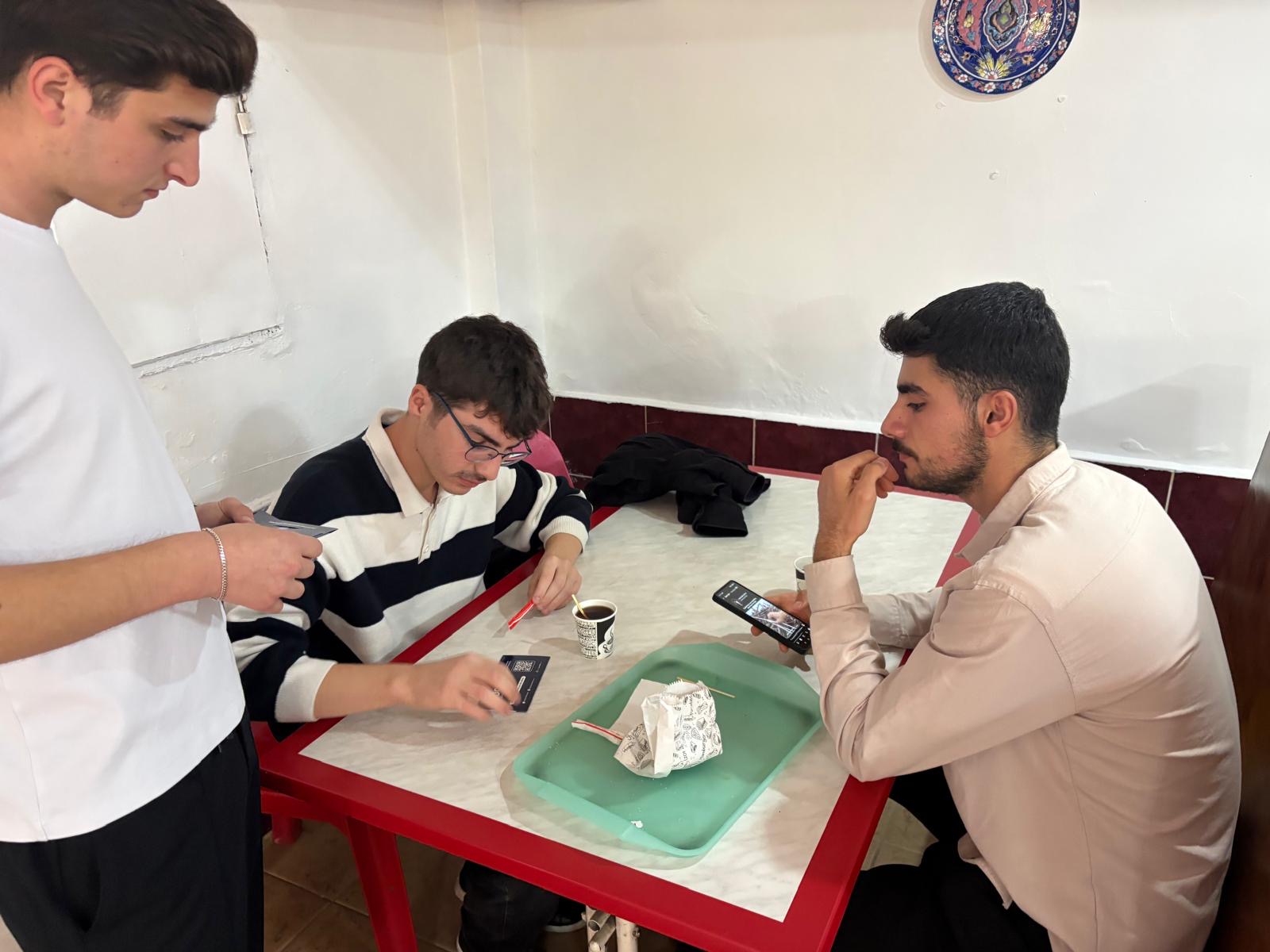 5Dd657E2 857B 44E1 Bdac 020C8354Ea52