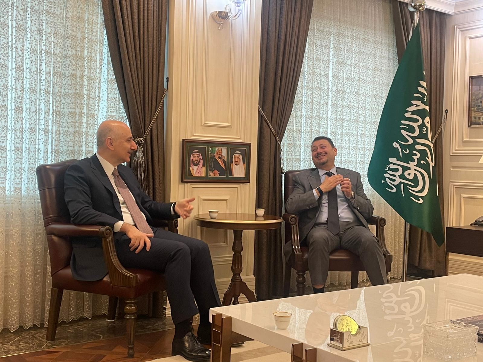 628E5Ae1 9Eba 4360 9706 89Da5Ef63E83